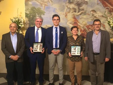 Imagen GALARDONADOS FRANCISCO CASTAÑARES Y LA ASOCIACIÓN CULTURAL EL DUENDI EN MADRID